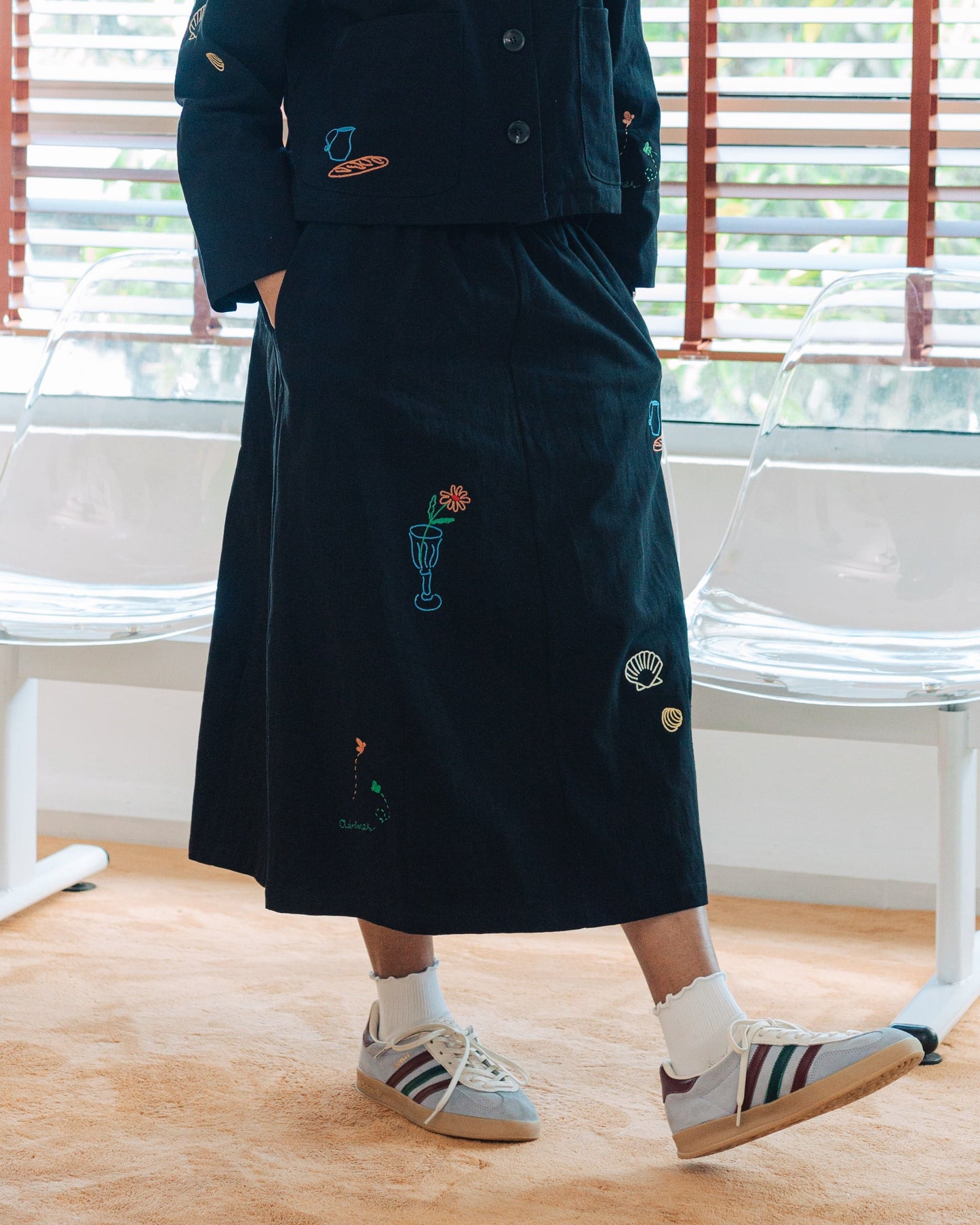 SUL SUL COLORFUL EMBROIDERY BLOUSE + SKIRT