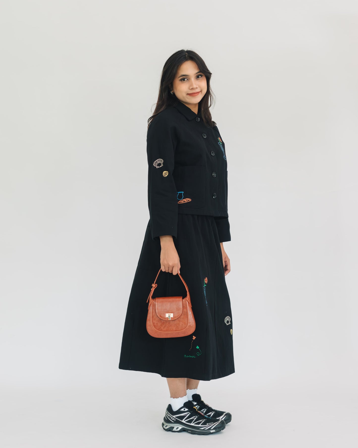 SUL SUL COLORFUL EMBROIDERY BLOUSE + SKIRT