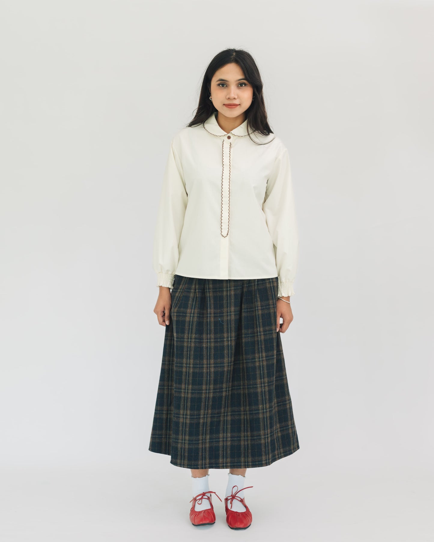 SUL SUL CONTRAST LINING BLOUSE BEIGE