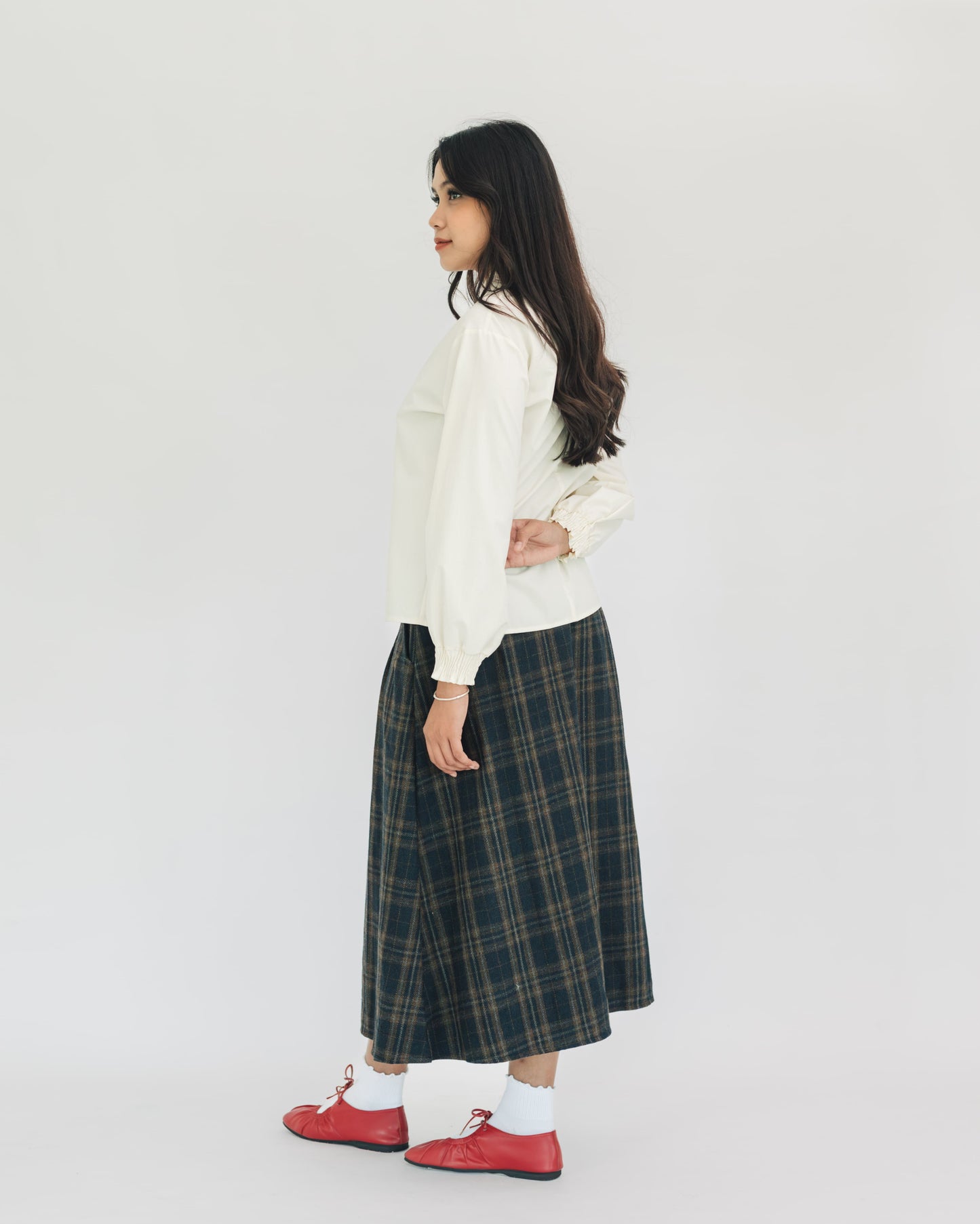 SUL SUL CONTRAST LINING BLOUSE BEIGE