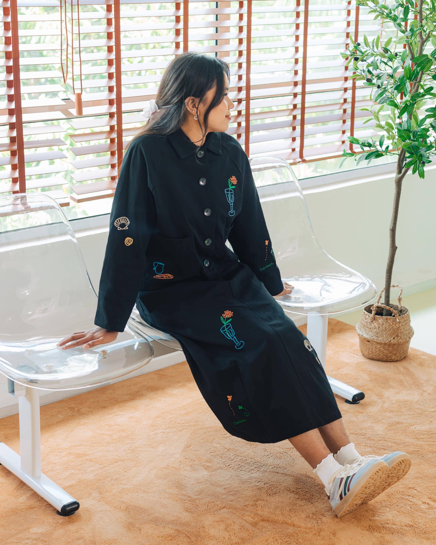 SUL SUL COLORFUL EMBROIDERY BLOUSE + SKIRT