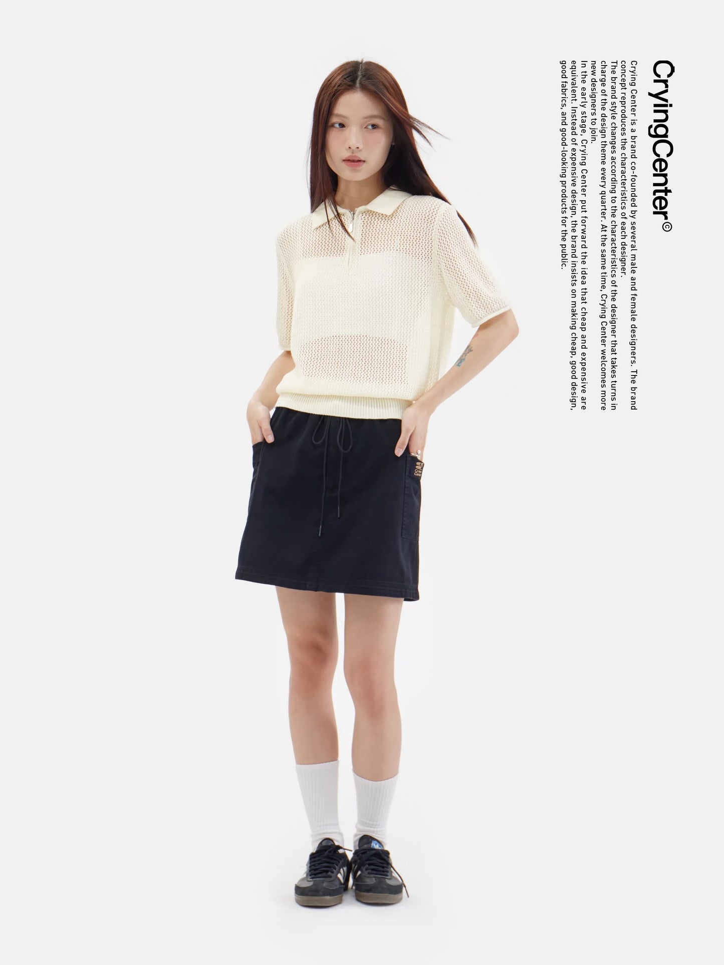 HOLE-KNIT ZIPPERED POLO TEE